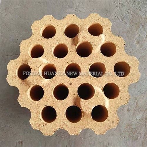 Devetnaest rupa Checker Bricks